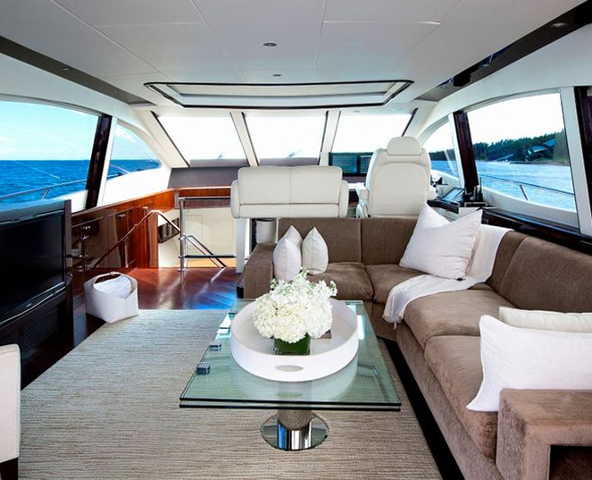 Yacht